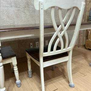 식탁의자셋트 마들렌상점 까사미아 쇼파 테이블 엔틱장 이미지