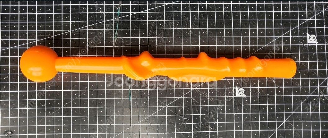 제목과 같이 테일러 메이드 렌치 와 그립 교정기를 일괄 1만2천원에 판매 이미지