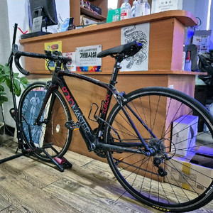 알톤 로드마스터 유콘20S 풀카본 프레임 시마노 티아그라20단 로드 자전거 사이클 이미지