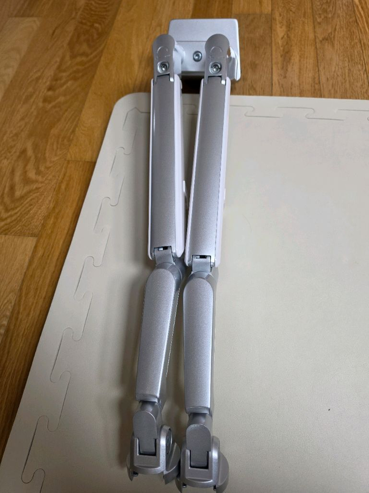 카멜 DMADSS 고든 듀얼 모니터암 팝니다 이미지