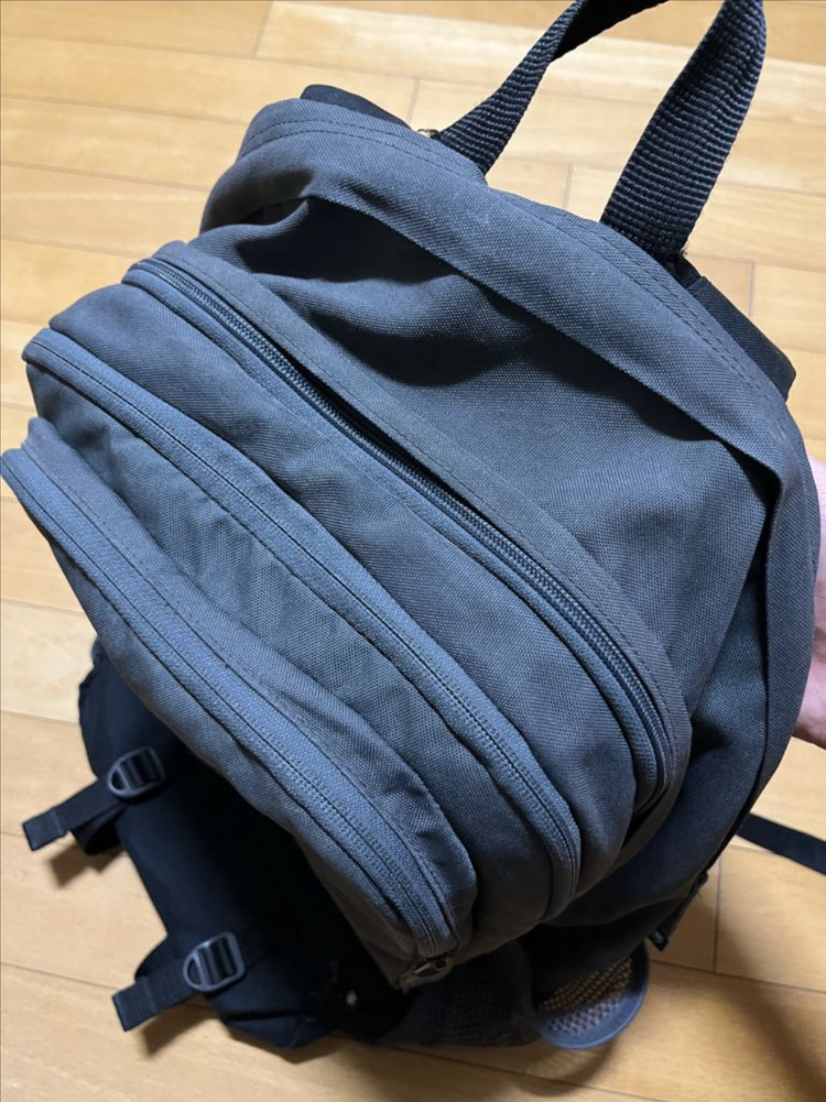 잔스포츠 엔보이 백팩 회색(33L) 이미지