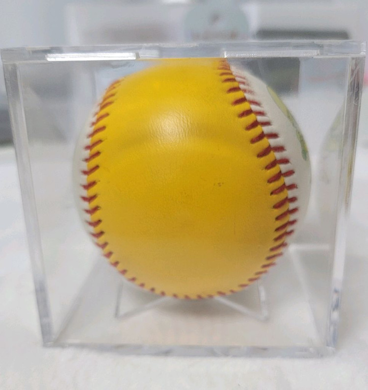 빙그레이글스 투톤로고볼 한희민 싸인볼 이미지