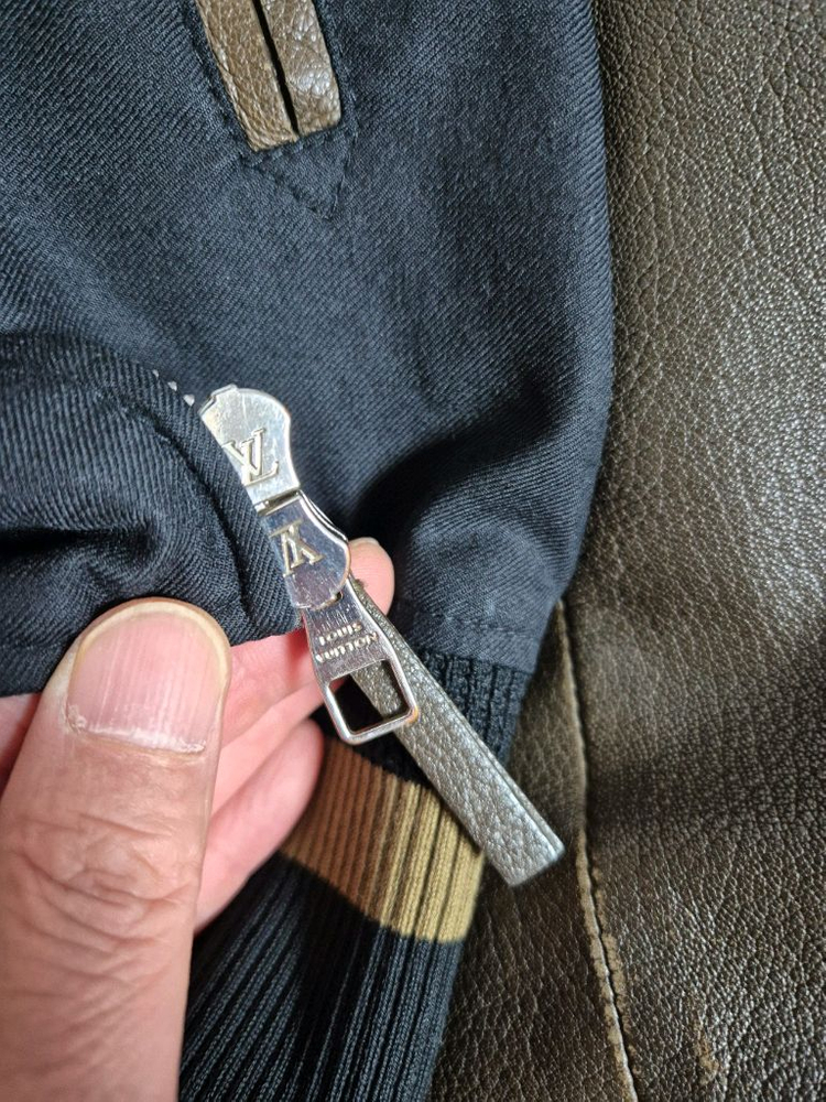 정품)루이비통 자켓(레더 믹스자켓52)105판매 이미지