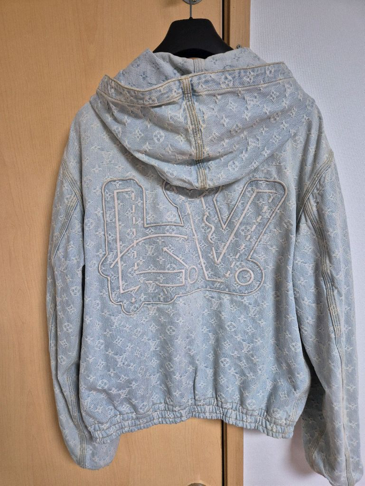 정품)루이비통 데님자켓(NBA한정판52)105판매 이미지