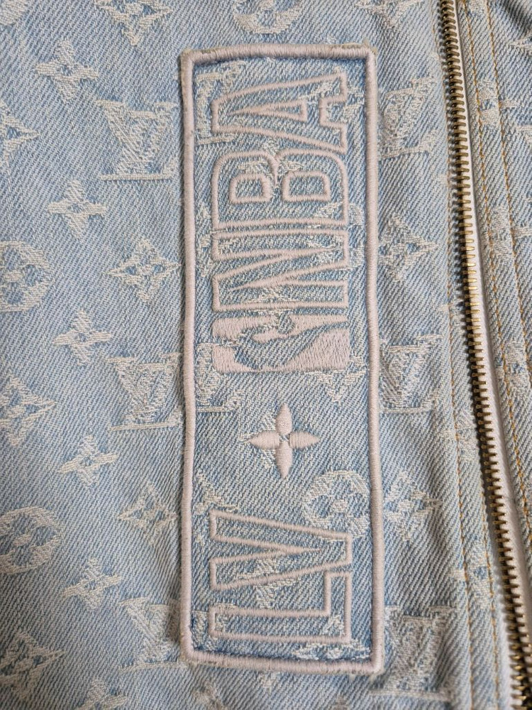 정품)루이비통 데님자켓(NBA한정판52)105판매 이미지