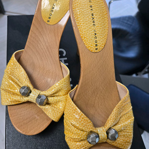 마크제이콥스하이힐샌들 이미지