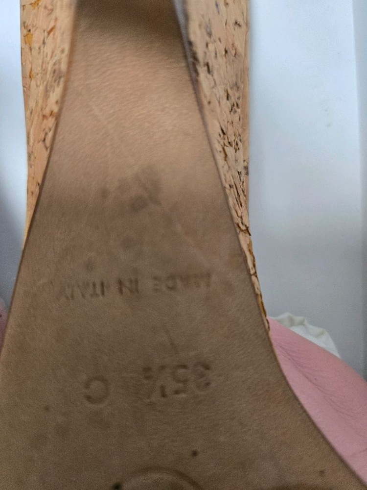 샤넬 핑크샌들 이미지