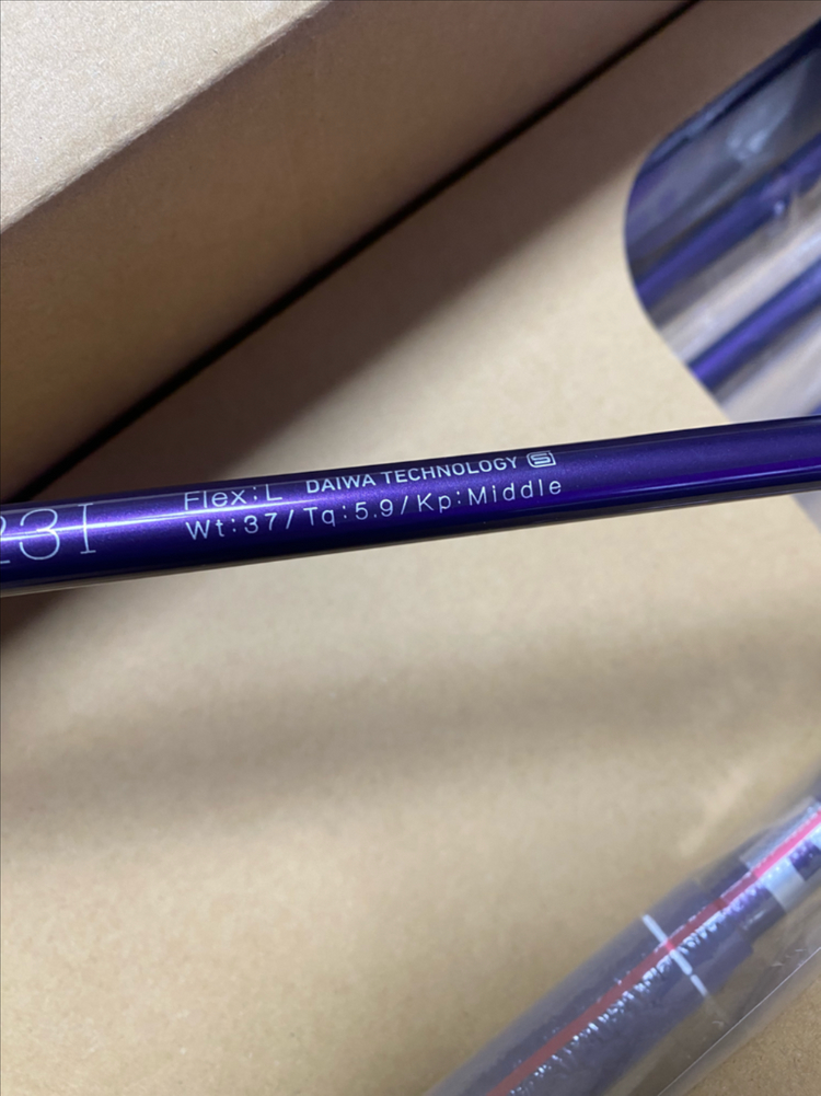 새제품 다이와온오프 여성용 LP423. 7아이언세트 이미지