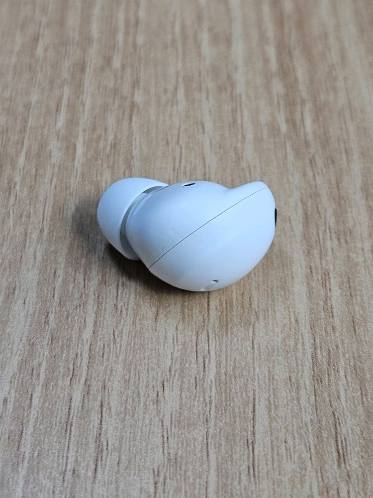 갤럭시 버즈2프로 화이트 오른쪽 SM-R510 이미지