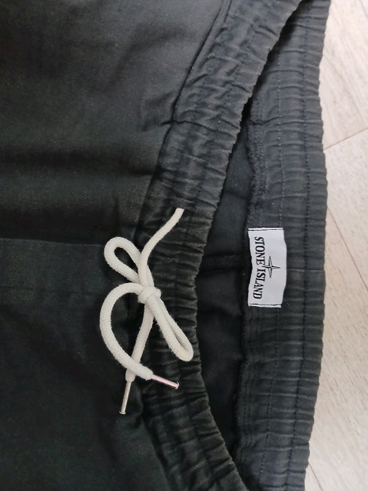 스톤아일렌드 카고 반바지 이미지