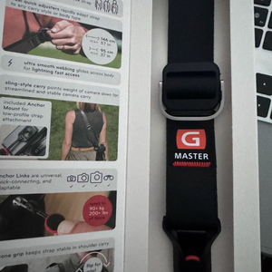 픽디자인 알파원 에디션 스트랩 팝니다. 이미지