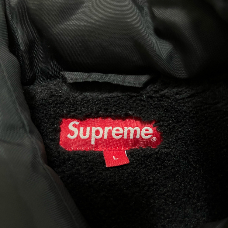 슈프림 사이드라인 로고 암밴드 플리스 안감 패딩 점퍼 [블랙] L/100 이미지