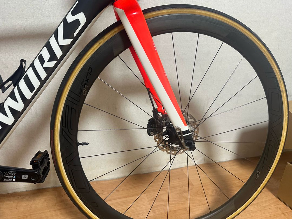 스페셜라이즈드 에스웤 sl5 디스크 듀라에이스 9070 di2 로발 카본휠셋 파워미터세팅 이미지