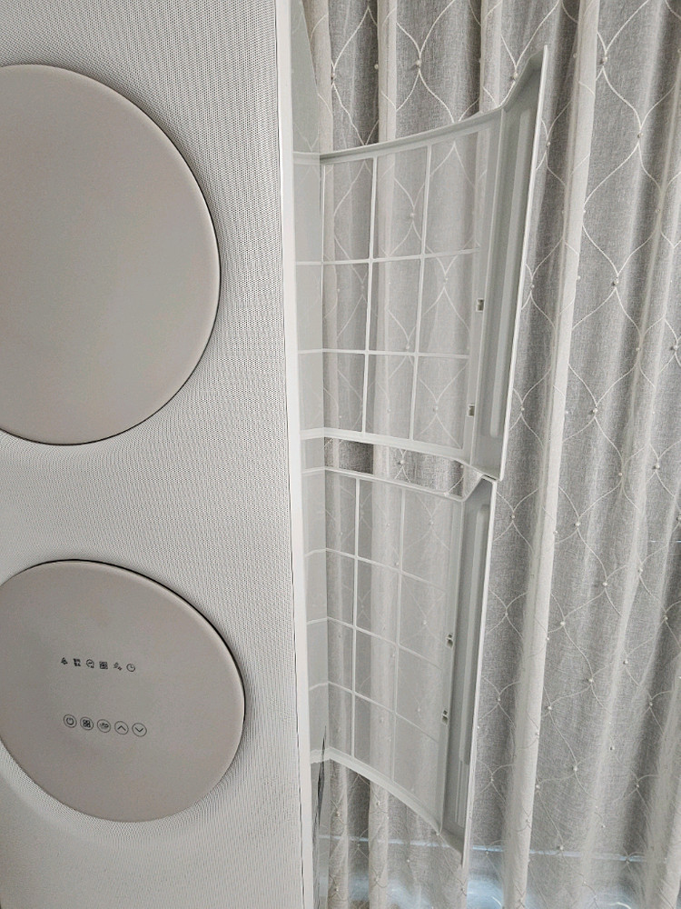 (쿨거래시 80만원) 23년식 삼성 2in1 무풍 에어컨 판매합니다 (내부세척완료) 이미지