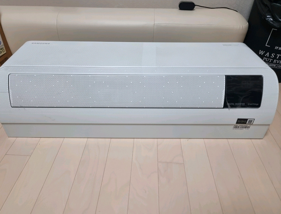 (쿨거래시 80만원) 23년식 삼성 2in1 무풍 에어컨 판매합니다 (내부세척완료) 이미지