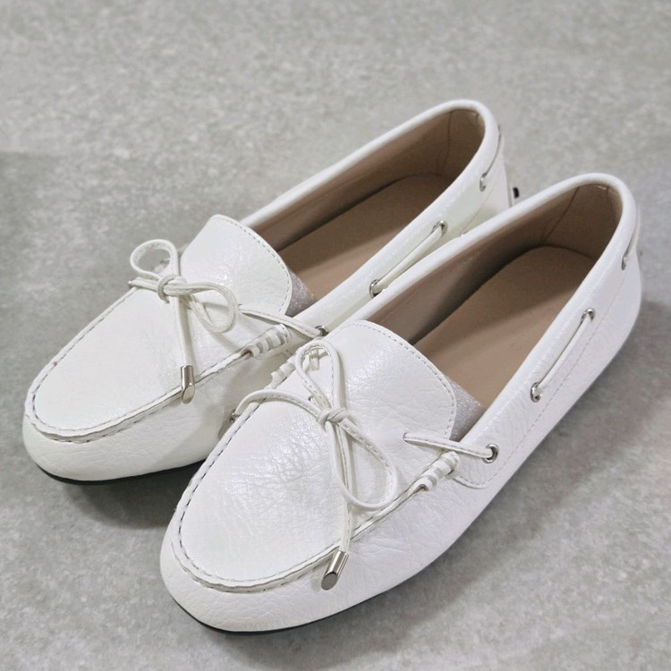 (26년새상품)르꼬르망 드라이빙슈즈 로퍼 240 화이트 이미지