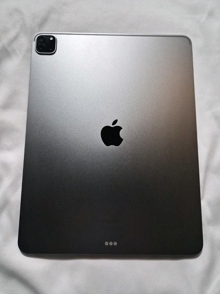 아이패드프로 6세대 12.9 민트급 + 애플펜슬2, 배터리94 이미지