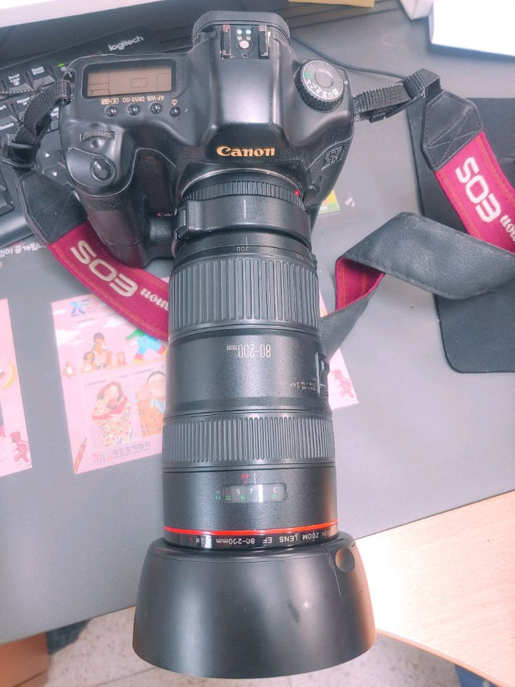 풀프레임 DSLR 카메라 + 렌즈 세트 이미지