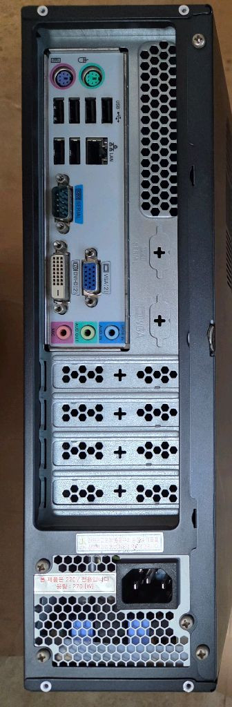 LG 데스크탑 컴퓨터 2013년식 본체만 팝니다 이미지