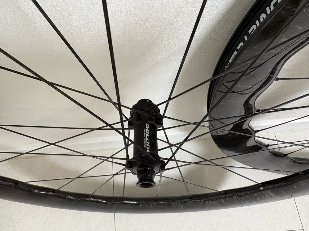 로드 카본휠셋 이미지