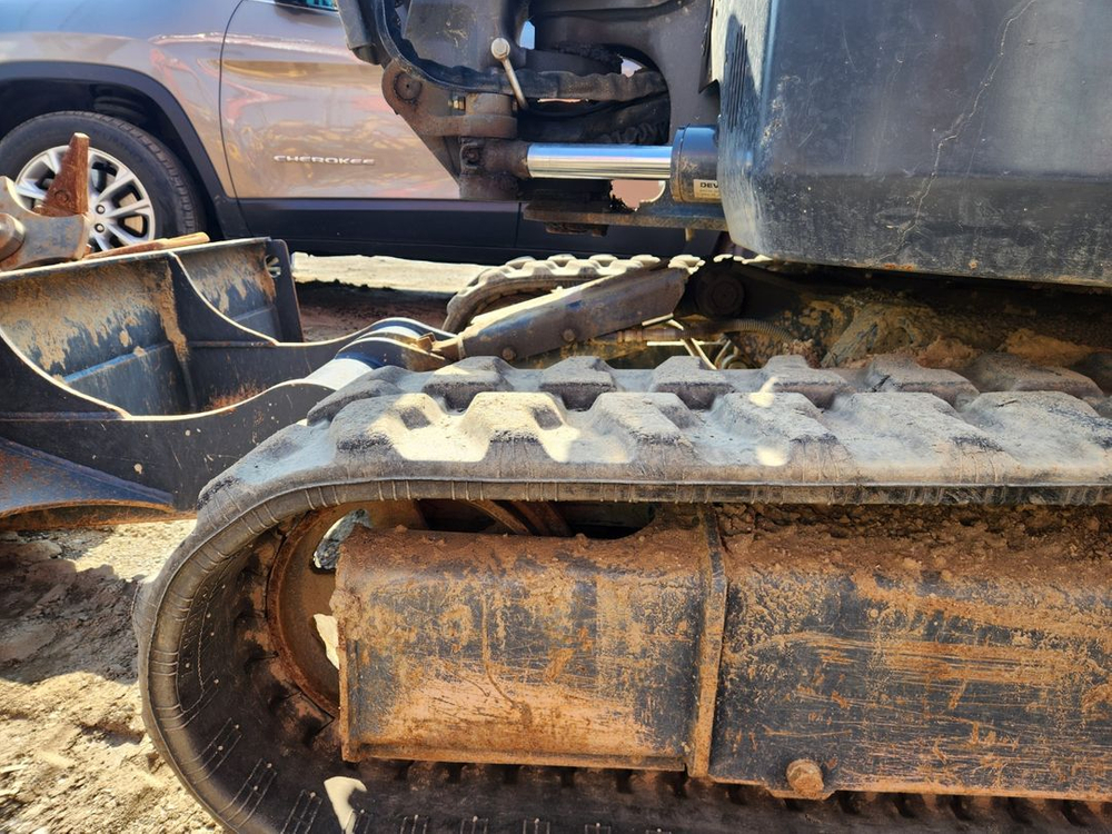 중고미니굴삭기 두산 DX35 코끼리집게 2024년식 630시간 대구위치 중고굴삭기매매 이미지