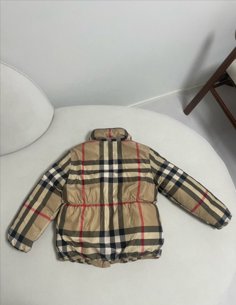 버버리 남여공용 키즈 패딩 점퍼 8Y 이미지