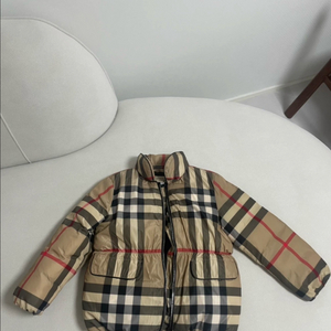 버버리 남여공용 키즈 패딩 점퍼 8Y 이미지