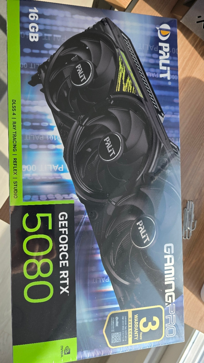 PALIT RTX 5080 GAMING PRO 그래픽카드 미개봉 이미지