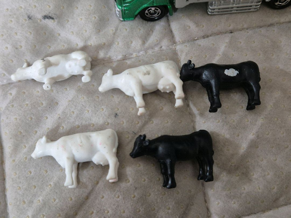 롱 타입 토미카 No.139 가축운반차(가축 5마리포함) 이미지