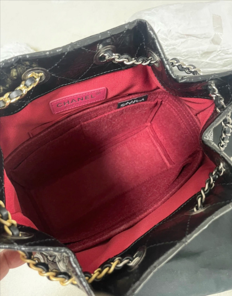 샤넬 가브리엘 스몰 백팩입니다 이미지