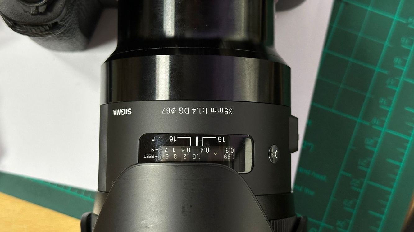 풀프레임 미러리스 카메라 A7S2 시그마아트 35mm F1.4 렌즈 세트 이미지