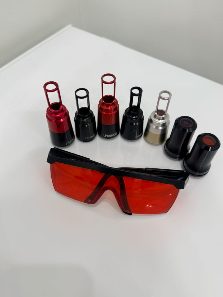 피코 토닝레이져 기기 이미지