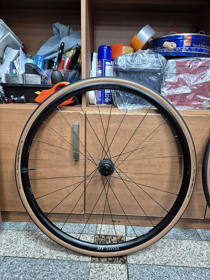 ENDURANCE LN DT SWISS 디스크 휠셋 (로드 휠셋) 이미지