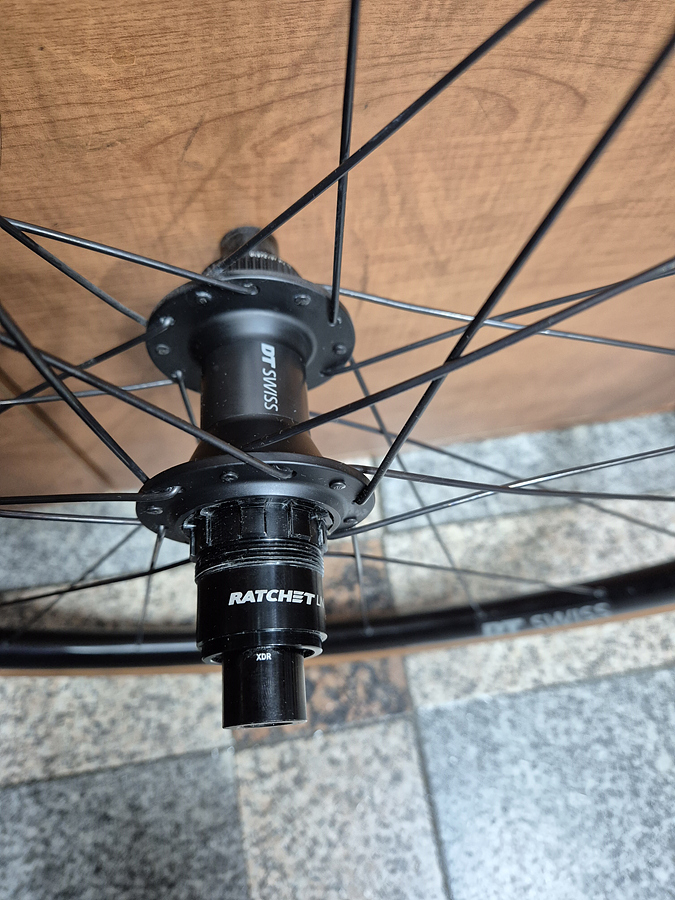 ENDURANCE LN DT SWISS 디스크 휠셋 (로드 휠셋) 이미지