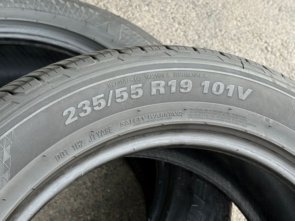 235 55 19 금호타이어 크루젠 hp71 중고타이어 2355519 금호 ㅡ 싼타페 쏘렌토 카니발 이미지