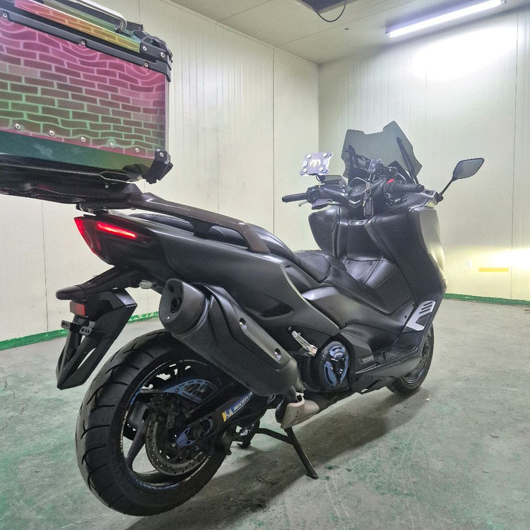 야마하 티맥스 560 21년식 5만KM 판매합니다 이미지