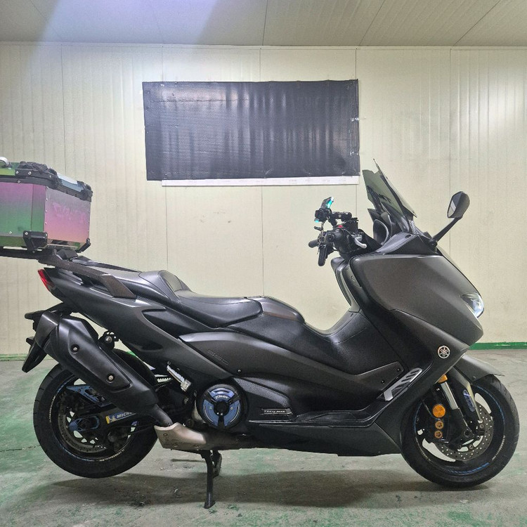 야마하 티맥스 560 21년식 5만KM 판매합니다 이미지