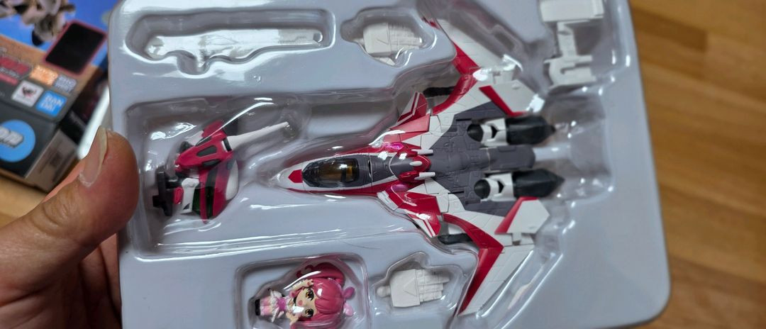 마크로스 타이니세션 엑스칼리버, 지크프리트 이미지