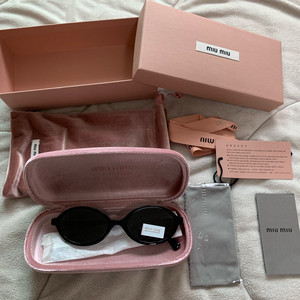 미우미우 리가드 선글라스 이미지