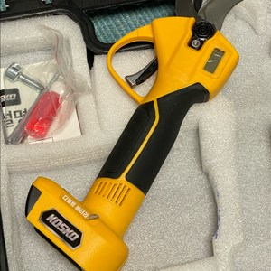 코스코(kosko) 전동 전지가위 베어툴 디월트 호환 이미지