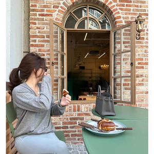 엔비마켓 OAAH 브이넥 그레이, 프리사이즈 이미지