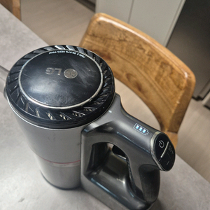 LG 코드제로 A9 청소 본체 단품 상태좋고 작동잘됩니다 이미지