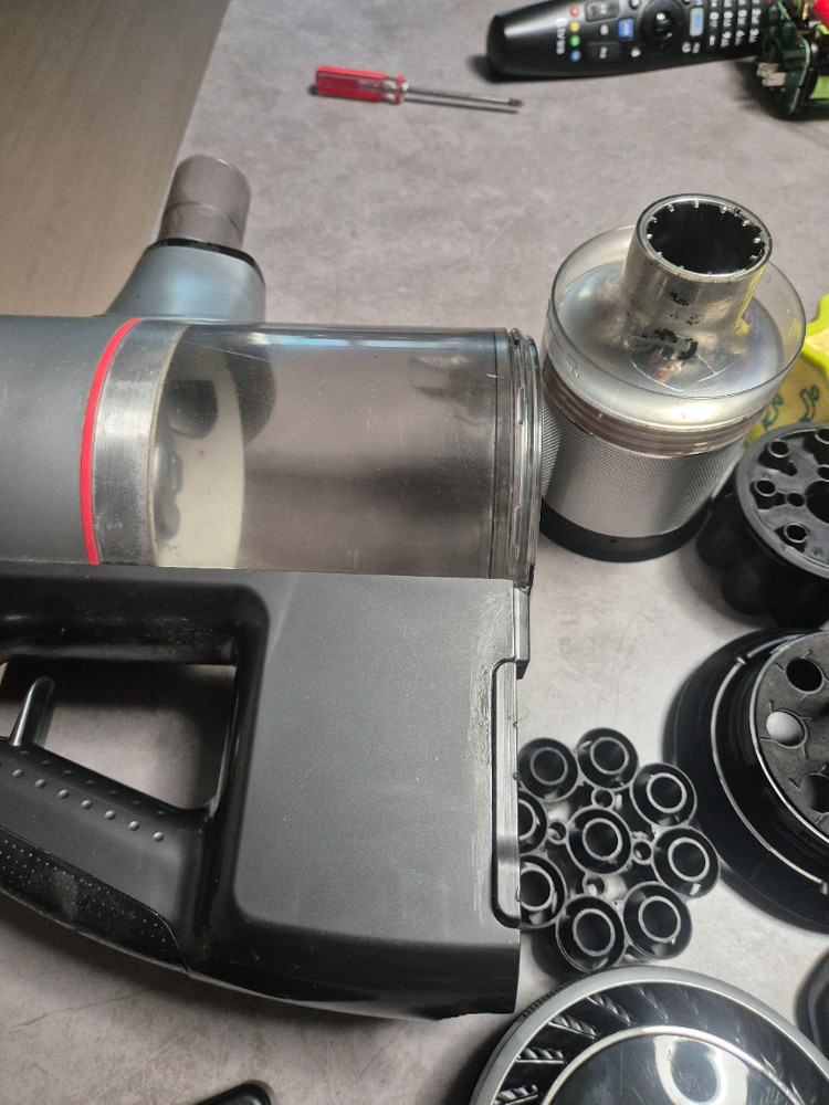 LG 코드제로 A9 청소 본체 단품 상태좋고 작동잘됩니다 이미지