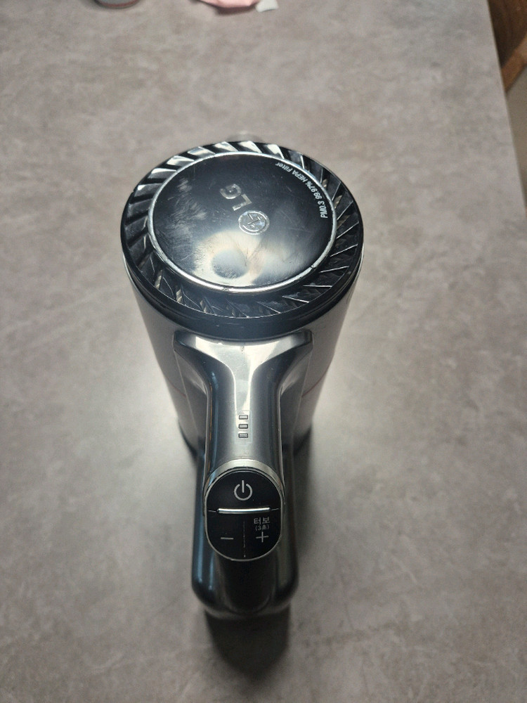 LG 코드제로 A9 청소 본체 단품 상태좋고 작동잘됩니다 이미지