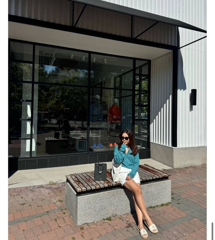 엔비마켓 OAAH 브이넥 그린, 프리사이즈 이미지