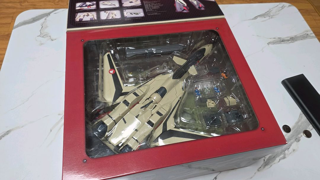 마크로스 아르카디아 YF-19 판매합니다. 이미지