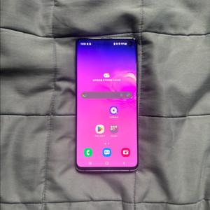 갤럭시 S10 128GB 스마트폰 이미지