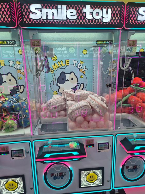 스마일토이 1인용_인형뽑기기계 3대판매(거의 새상품) 이미지