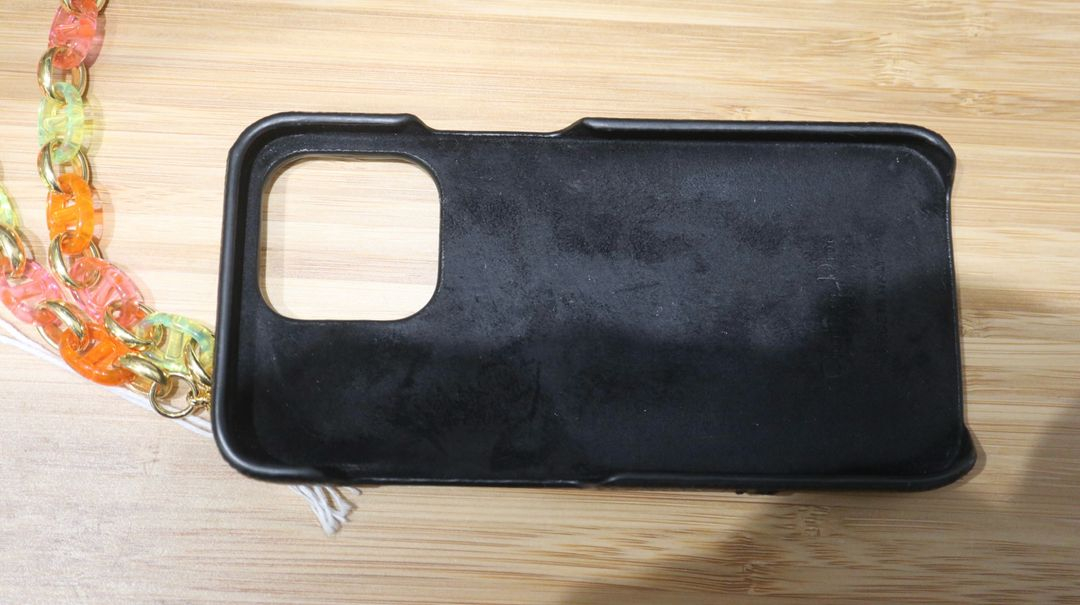 디올(정품) 아이폰프로13 케이스 판매합니다 이미지