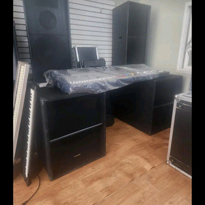 커뮤니티 XTL54. usa 15인치4알우퍼. 1조 2통 통당1500w 이미지